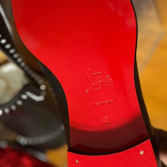 Christian Louboutin Men’s Dandy Cloo Flat Black Leather Spikes 42IT - Picture 5 of 11